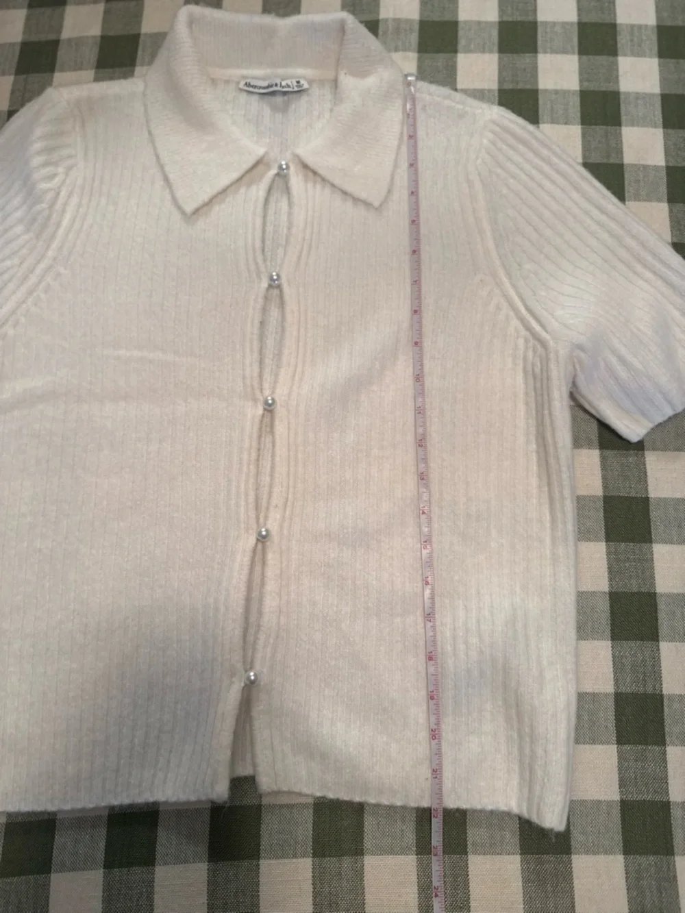 Abercrombie & Fitch Cream Short-Sleeve Pearl Button Collared Cardigan